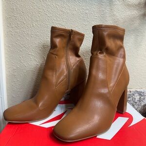 Express Tan Heeled Boots